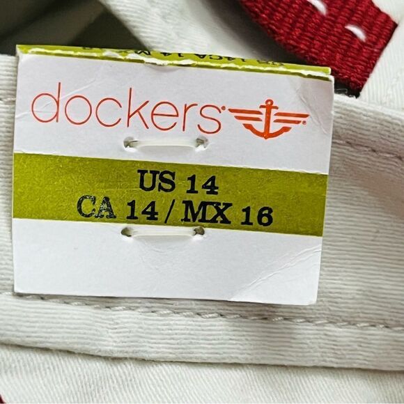 NEW Dockers Ivory Capri Cropped Maroon/Belted Pants Truly Slimming Stretchy 14 - Picture 15 of 15
